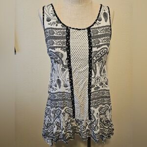 Adorable Jodifl High Low B&W Print Ruffle Tunic Tank Top Sz M